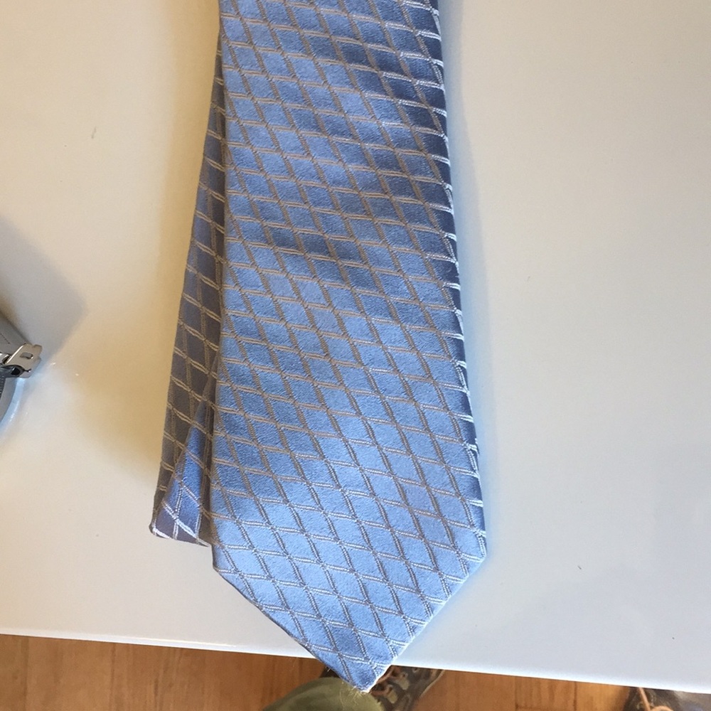 Ike Behar textured silk tie made in USA